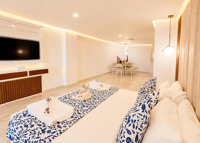 מלון Coral Sun (adults Only) סאפגה
