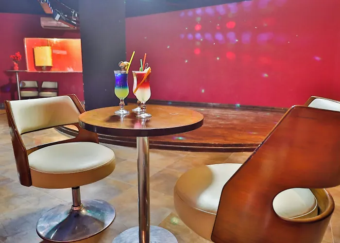 Coral Sun (adults Only)