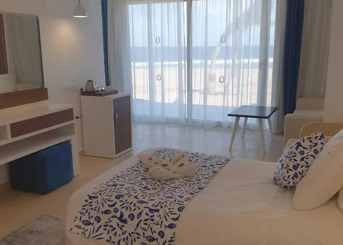 Coral Sun (adults Only)